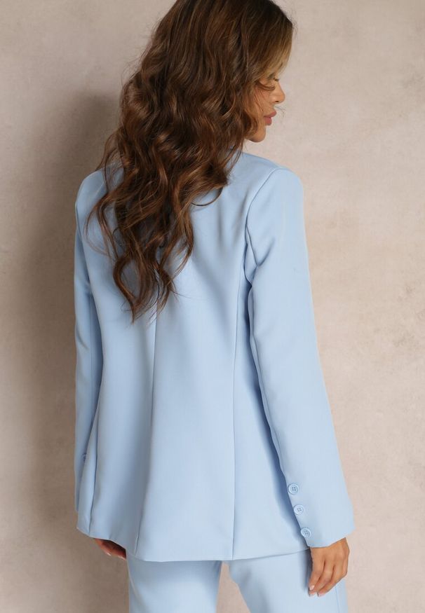 Renee - Niebieska Dwurzędowa Marynarka z Ozdobnymi Klapami Elizabeto. Kolor: niebieski. Materiał: jeans. Długość: krótkie. Styl: elegancki