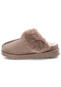 Brązowe Kapcie Vinceza Ciepłe Domowe Obuwie Damskie. Okazja: do domu. Kolor: brązowy. Materiał: materiał. Szerokość cholewki: normalna #7