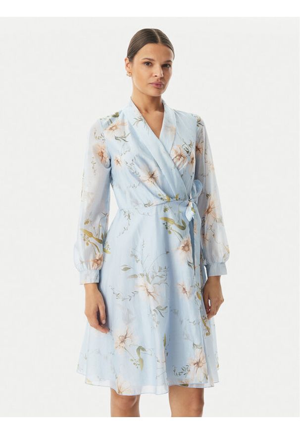 Rinascimento Sukienka koktajlowa CFC0128000003 Niebieski jasny Regular Fit. Kolor: niebieski. Materiał: lyocell. Styl: wizytowy