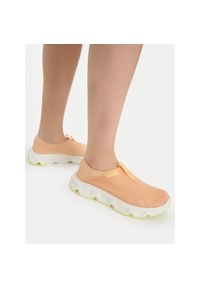 salomon - Sneakersy Salomon. Kolor: beżowy #1