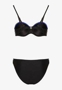 Born2be - Niebiesko-Czarne Bikini Figi i Usztywniany Biustonosz Ozdobiony Metaliczną Nicią Artellia. Kolor: niebieski. Wzór: aplikacja #2