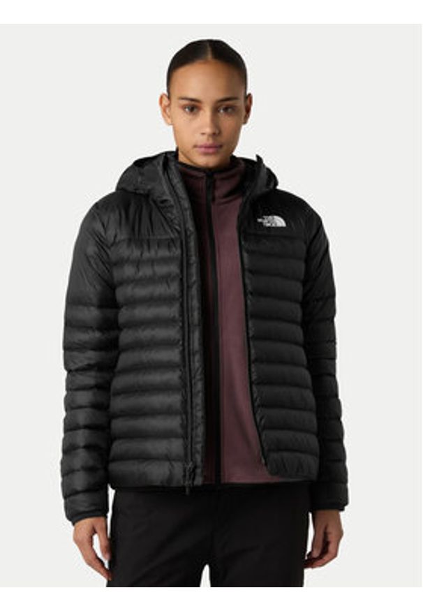 The North Face Kurtka zimowa Terra Peak NF0A8DED Czarny Regular Fit. Kolor: czarny. Materiał: syntetyk. Sezon: zima