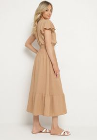 Born2be - Beżowa Sukienka o Rozkloszowanym Kroju z Kopertowym Dekoltem i Gumką w Talii Reiliana. Okazja: na co dzień, na imprezę. Typ kołnierza: dekolt kopertowy. Kolor: beżowy. Typ sukienki: kopertowe. Styl: casual, elegancki #3