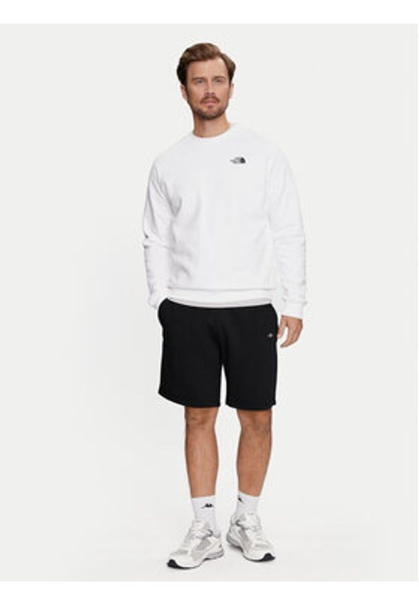 GANT - Gant Szorty sportowe Shield 2009027 Czarny Regular Fit. Kolor: czarny. Materiał: bawełna. Styl: sportowy