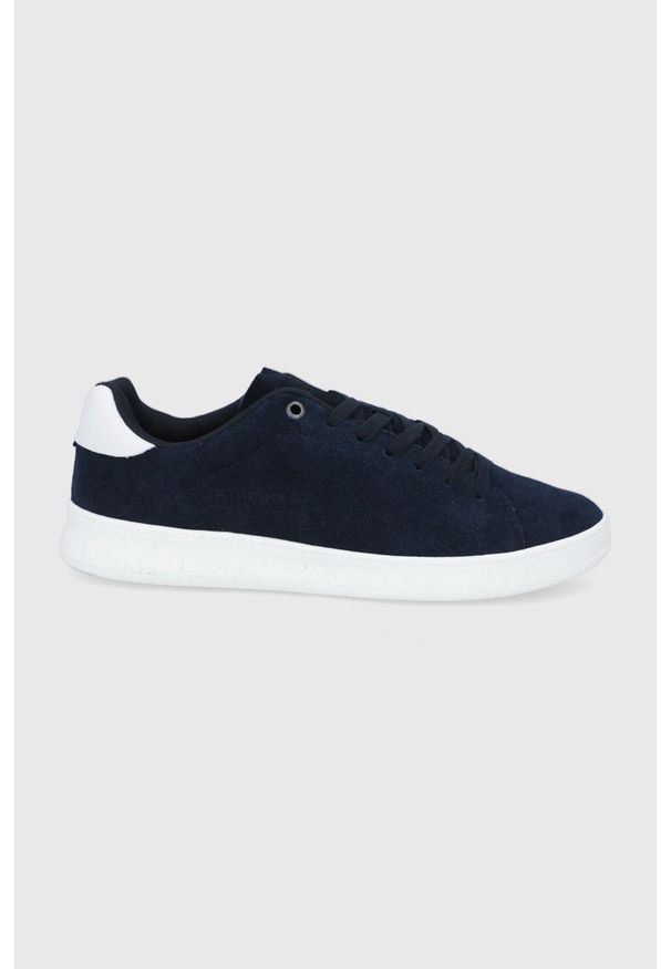 TOMMY HILFIGER - Tommy Hilfiger Buty zamszowe kolor granatowy. Nosek buta: okrągły. Kolor: niebieski. Materiał: zamsz. Obcas: na obcasie. Wysokość obcasa: niski