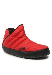 The North Face Kapcie Thermoball Traction Bootie NF0A3MKHKZ31 Czerwony. Kolor: czerwony. Materiał: materiał #1