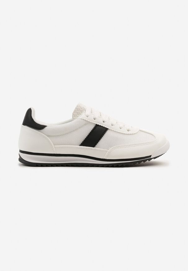 Born2be - Białe Sneakersy z Ozdobnym Paskiem Cleota. Okazja: na co dzień. Zapięcie: pasek. Kolor: biały. Materiał: jeans