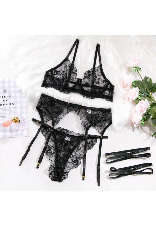 Intica - Koronkowy komplet bielizny trzyczęściowy regulowany Lizanne. Kolor: czarny. Materiał: koronka. Wzór: koronka