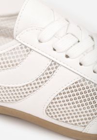 Renee - Białe Siateczkowe Sneakersy w Stylu Tenisówek Adranella. Okazja: na co dzień. Kolor: biały. Sezon: lato #6