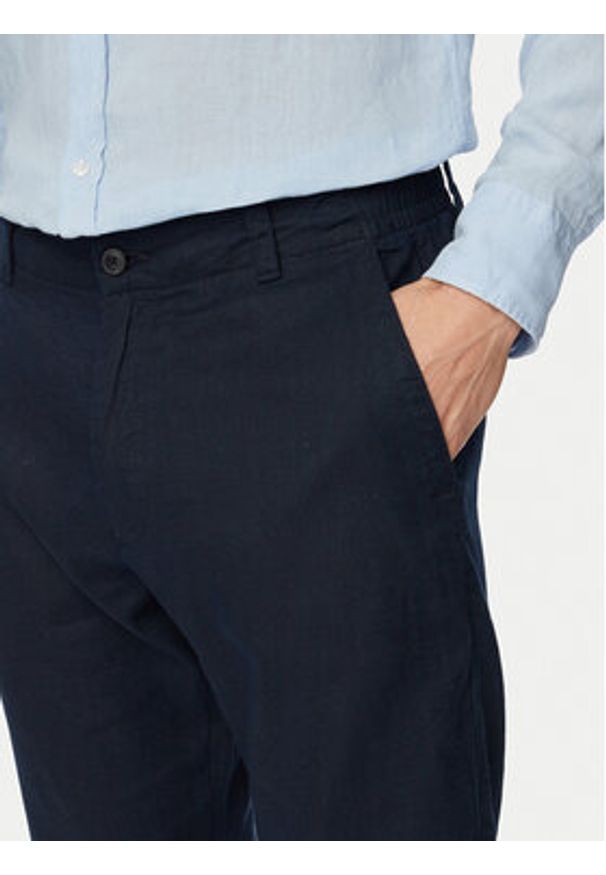 BOSS Chinosy Sanderson-L-3 50559595 Granatowy Regular Fit. Kolor: niebieski. Materiał: len