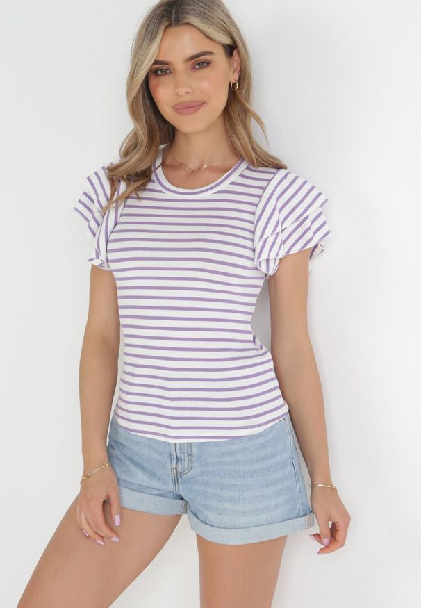 Born2be - Fioletowo-Biała Prążkowana Bluzka z Szerokimi Rękawami w Paski z Wiskozy Zaleia. Kolor: biały. Materiał: prążkowany, wiskoza. Wzór: paski