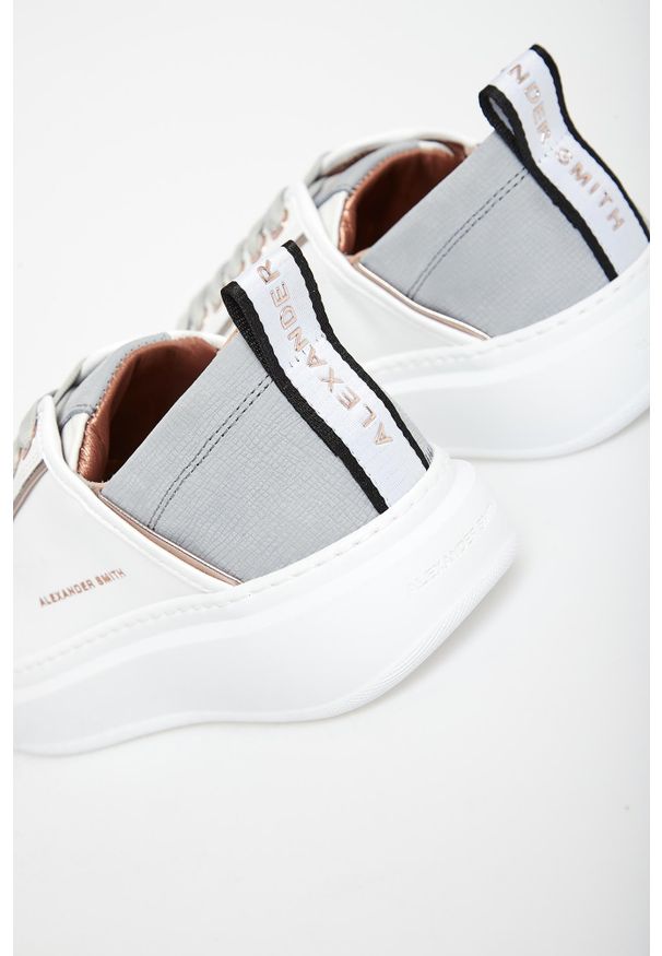 Alexander Smith - Sneakersy damskie skórzane Wembley Woman ALEXANDER SMITH. Materiał: skóra