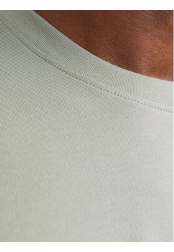 Jack & Jones T-Shirt Fusion 12273120 Zielony Regular Fit. Kolor: zielony. Materiał: syntetyk, bawełna