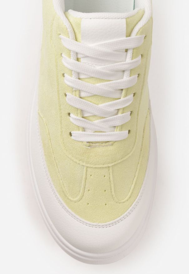 Renee - Żółte Sneakersy VICES na Platformie z Ozdobnym Noskiem Attis. Nosek buta: okrągły. Zapięcie: sznurówki. Kolor: żółty. Materiał: zamsz, skóra. Obcas: na platformie. Wysokość obcasa: średni