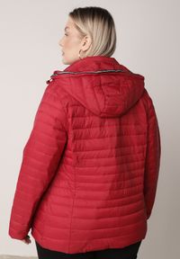 Born2be - Czerwona Pikowana Kurtka Przejściowa z Odpinanym Kapturem Tidesse. Kolor: czerwony. Materiał: poliester, jeans #3