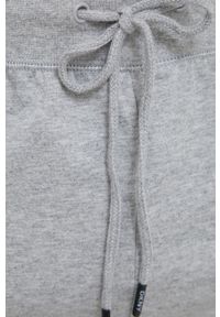 DKNY - Dkny Spodnie piżamowe bawełniane N5.6767 kolor szary z nadrukiem. Kolor: szary. Materiał: bawełna. Wzór: nadruk #4