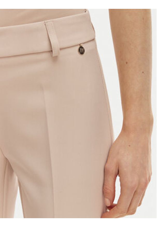 Maryley Spodnie materiałowe 26EB52Z/43LA Beżowy jasny Regular Fit. Kolor: beżowy. Materiał: syntetyk