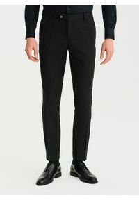 Pako Lorente - PAKO LORENTE – Czarne spodnie ganiturowe. Kolor: czarny. Materiał: poliester, elastan, wiskoza. Wzór: gładki. Styl: elegancki, młodzieżowy