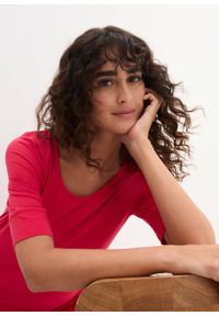 bonprix - Długa bluzka z miękkiej wiskozy. Kolor: czerwony. Materiał: wiskoza. Długość: długie #2