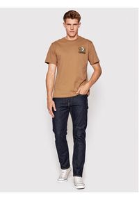 Converse T-Shirt 10023269-A04 Brązowy Standard Fit. Kolor: brązowy. Materiał: bawełna #3