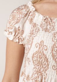 Born2be - Beżowa Wiskozowa Sukienka Hiszpanka w Etniczny Wzór Hywen. Okazja: na co dzień. Typ kołnierza: dekolt hiszpanka. Kolor: beżowy. Materiał: wiskoza. Wzór: paisley. Sezon: lato. Typ sukienki: rozkloszowane, proste. Styl: casual, klasyczny #4