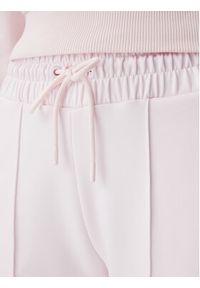 Guess Spodnie dresowe V5GB12 KCRU2 Różowy Regular Fit. Kolor: różowy. Materiał: syntetyk #4