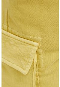 Only & Sons szorty bawełniane męskie kolor żółty. Kolor: żółty. Materiał: bawełna