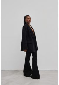 Marsala - Bawełniane spodnie typu dzwony w kolorze DEEP BLACK - ICONIC -XS. Okazja: na co dzień. Materiał: bawełna. Styl: casual, retro, klasyczny, elegancki