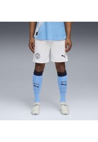 Puma - Męskie szorty Manchester City 25/26 PUMA White Team Light Blue. Kolor: niebieski, wielokolorowy, biały. Materiał: tkanina. Sport: fitness, piłka nożna