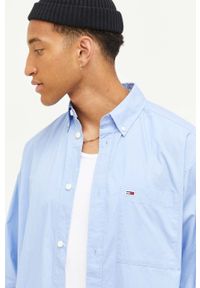 Tommy Jeans koszula bawełniana męska kolor niebieski relaxed z kołnierzykiem button-down. Typ kołnierza: button down. Kolor: niebieski. Materiał: bawełna. Długość rękawa: długi rękaw. Długość: długie #6