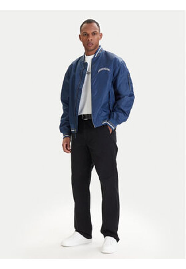 Calvin Klein Jeans Kurtka bomber LV04RF510G Niebieski Regular Fit. Kolor: niebieski. Materiał: syntetyk
