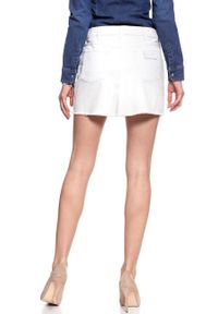 Wrangler - SPÓDNICA JEANSOWA WRANGLER RETRO SKIRT WHITE DAMAGED W241DM12Q. Materiał: jeans. Styl: retro