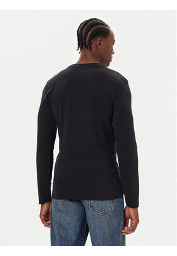 Mustang Longsleeve Arlington 1016875 Czarny Slim Fit. Kolor: czarny. Materiał: bawełna. Długość rękawa: długi rękaw