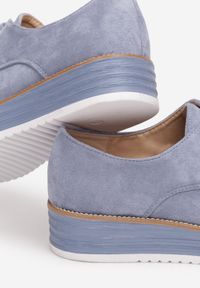 Renee - Jasnoniebieskie Półbuty Astrymes. Nosek buta: okrągły. Kolor: niebieski. Szerokość cholewki: normalna. Obcas: na platformie #3