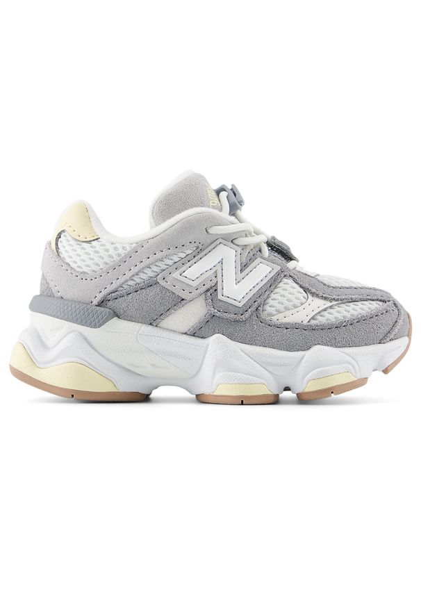 Buty niemowlęce New Balance IV9060AB – szare. Okazja: na co dzień. Kolor: szary. Materiał: materiał, guma, syntetyk. Szerokość cholewki: normalna. Sport: turystyka piesza