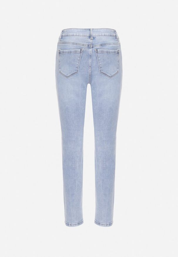 Born2be - Jasnoniebieskie Klasyczne Jeansy Skinny Giarlia. Kolor: niebieski. Wzór: aplikacja. Styl: klasyczny