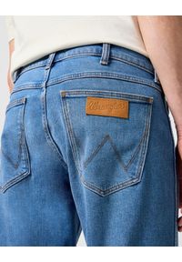 Wrangler - WRANGLER MĘSKIE SPODNIE JEANSOWE WRANGLER GREENSBORO NEW FAVORITE 112322662