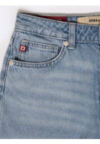 Big-Star - Jeansy damskie z szeroką nogawką niebieskie Atrea 195. Okazja: na co dzień. Stan: podwyższony. Kolor: niebieski. Styl: klasyczny, elegancki, retro, casual