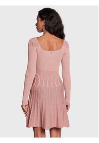 Guess Sukienka dzianinowa W1BK91 Z2XV0 Różowy Slim Fit. Kolor: różowy. Materiał: dzianina, syntetyk #3