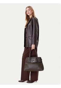 Armani Exchange Torebka XW000284 AF11902 U6304 Brązowy. Kolor: brązowy. Materiał: skórzane