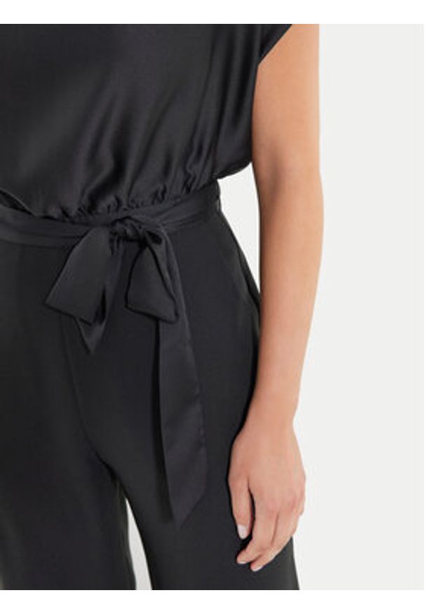 Swing Kombinezon 3AD00400 Czarny Relaxed Fit. Kolor: czarny. Materiał: syntetyk