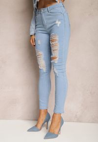 Renee - Niebieskie Jeansy Skinny High Waist z Przetarciami i Dziurami Aventoa. Okazja: na co dzień. Stan: podwyższony. Kolor: niebieski. Styl: casual