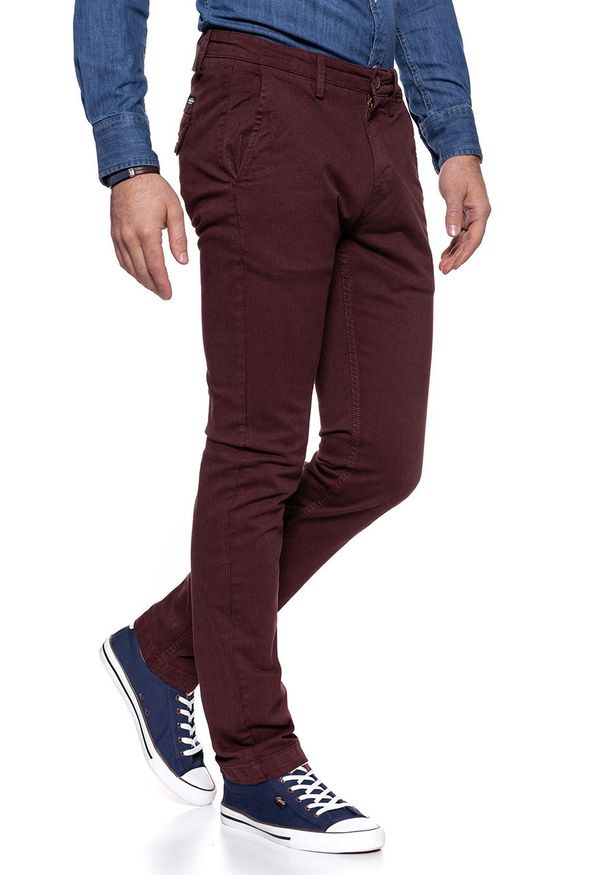 Lee - LEE SPODNIE MĘSKIE CHINO BURGUNDY ARRAY L768LL26. Okazja: na co dzień. Styl: wizytowy, elegancki, casual