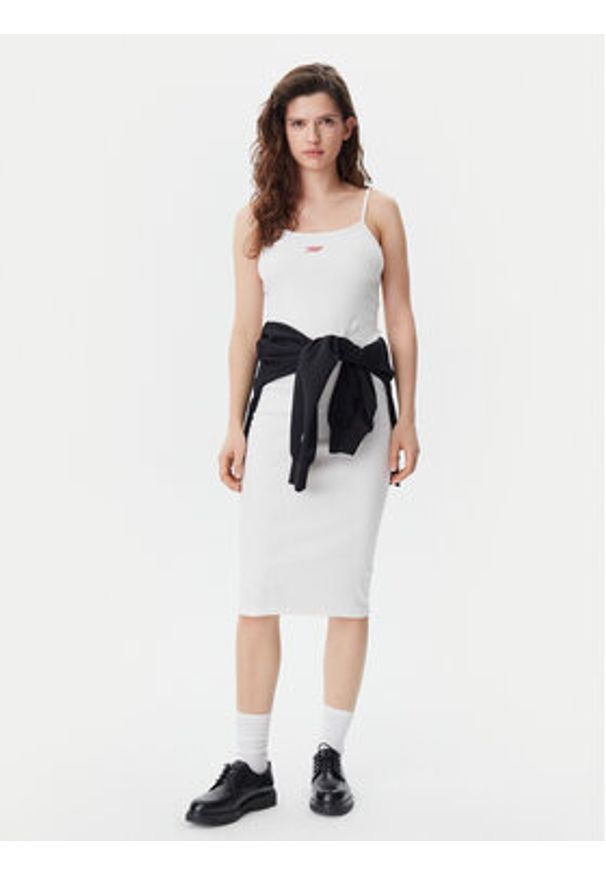 Tommy Jeans Sukienka letnia Script DW0DW20330 Beżowy Slim Fit. Kolor: beżowy. Materiał: bawełna. Sezon: lato