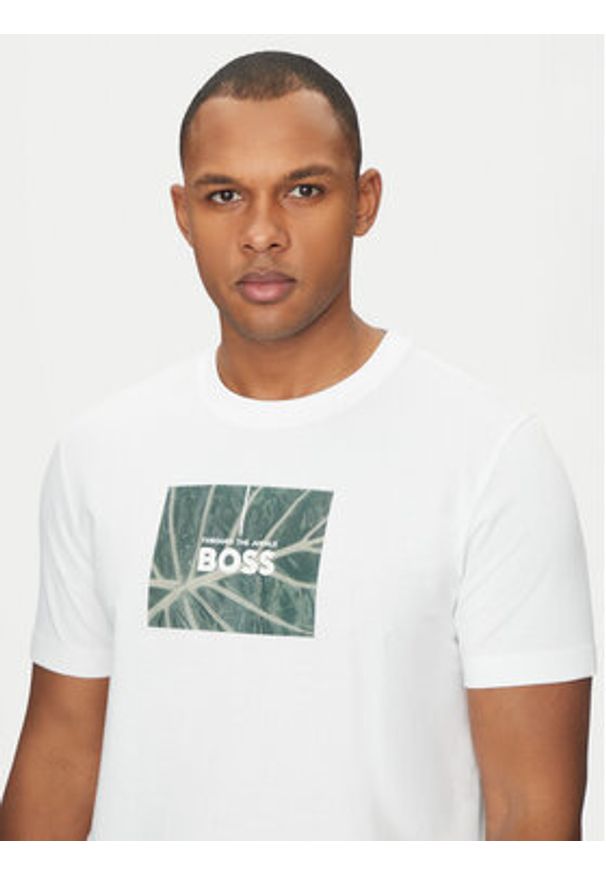BOSS T-Shirt Injungle 50535112 Biały Regular Fit. Kolor: biały. Materiał: bawełna