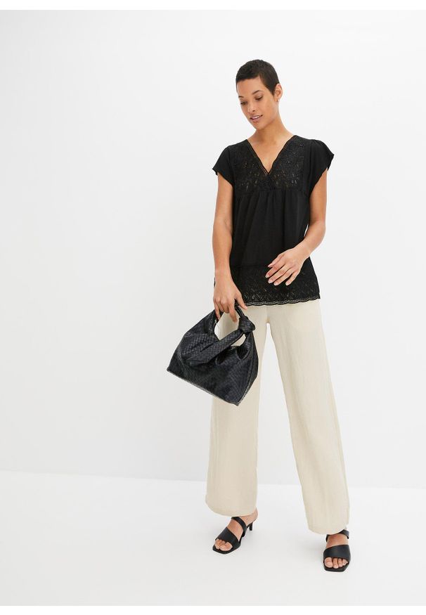 bonprix - Shirt z koronką w dekolcie. Kolor: czarny. Materiał: koronka. Wzór: koronka