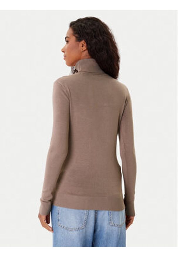 Guess Golf W5BR39 Z2NQ2 Brązowy Regular Fit. Typ kołnierza: golf. Kolor: brązowy. Materiał: wiskoza