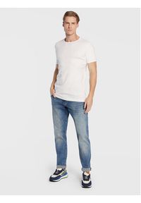 Petrol Industries T-Shirt BF KM R-NECK BOX Biały Regular Fit. Kolor: biały. Materiał: bawełna #4