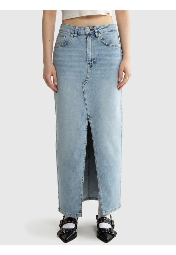 Big-Star - Spódnica damska maxi jeansowa z wysokim stanem niebieska Pili 208. Stan: podwyższony. Kolor: niebieski. Materiał: jeans. Długość: krótkie. Styl: retro, klasyczny, elegancki