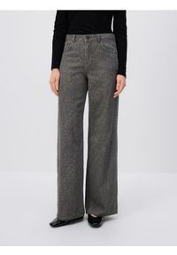 Reserved - Jeansy baggy fit w panterkę - szary. Kolor: szary. Wzór: motyw zwierzęcy